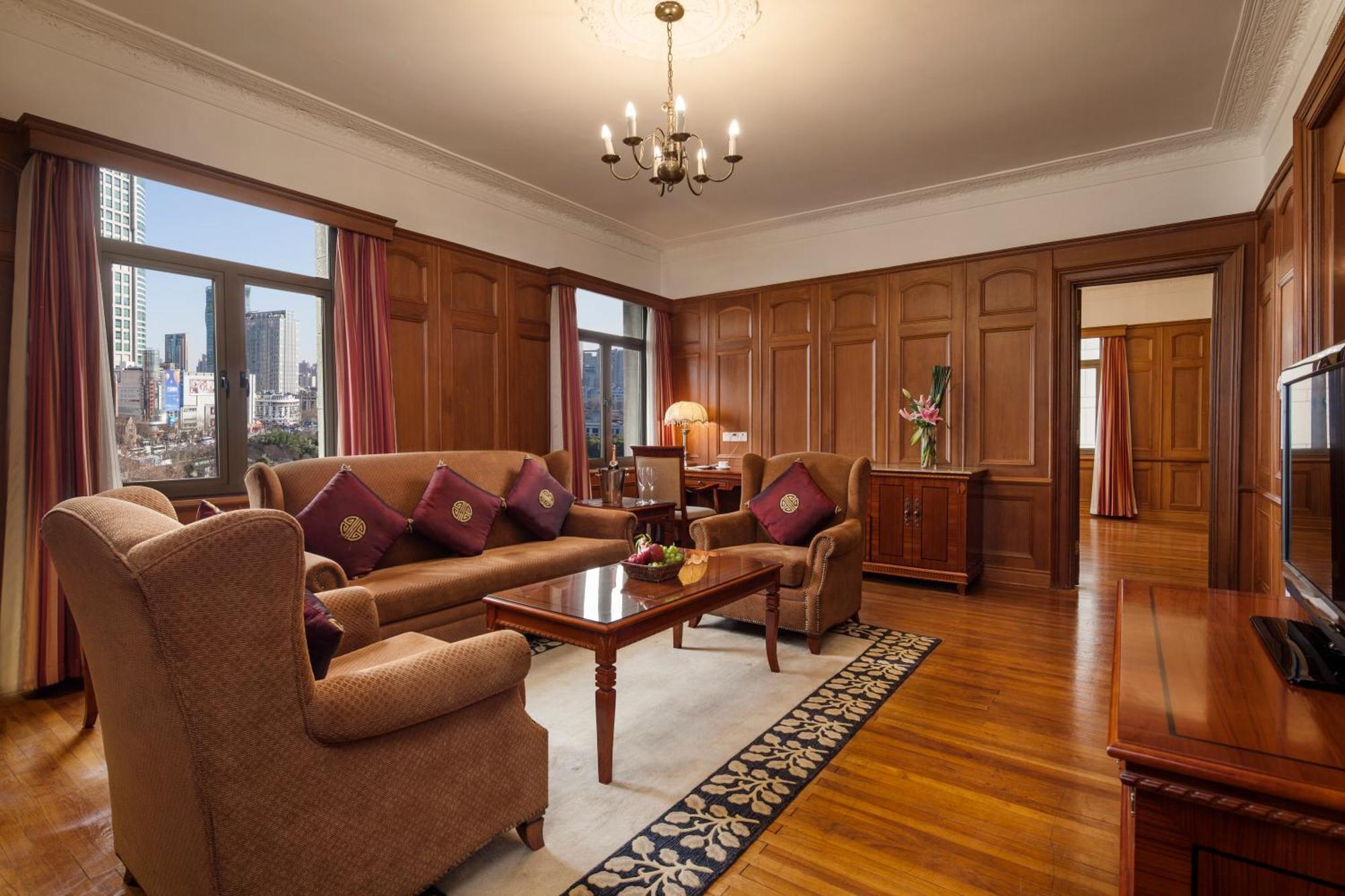 Jin Jiang Pacific Hotel Шанхай Екстериор снимка
