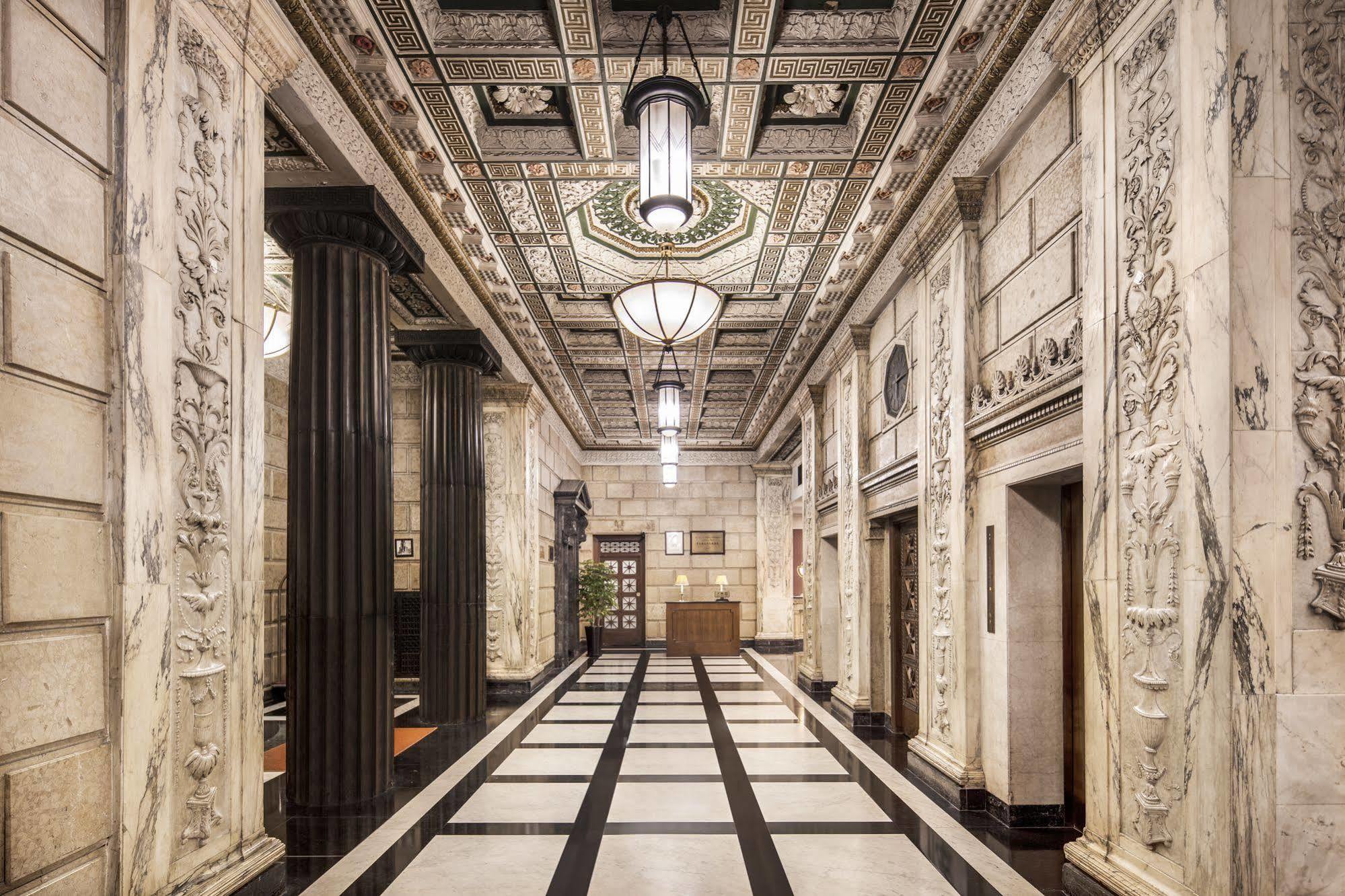 Jin Jiang Pacific Hotel Шанхай Екстериор снимка